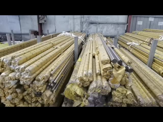 Uns N06625 قضبان نحاسية مطلية بالنيكل سبائك مزورة بقضيب تعليب فضي 200 مم